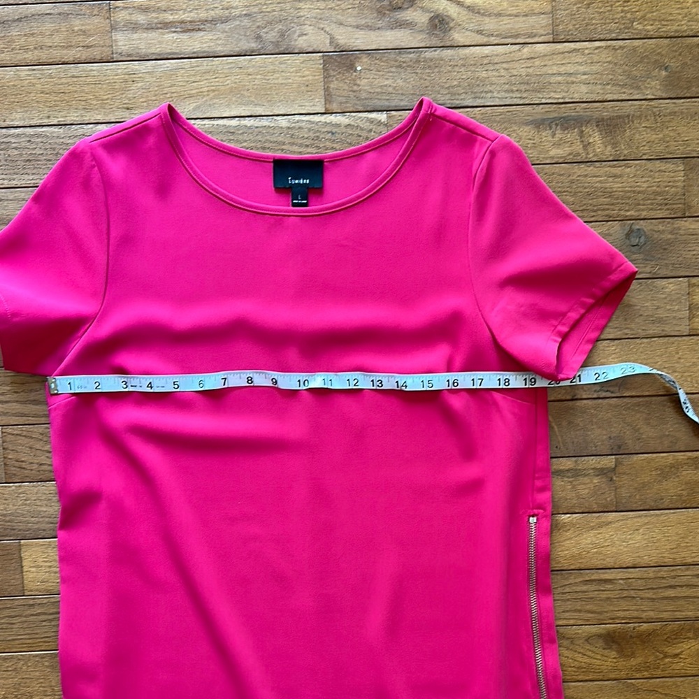 Vibrant Pink Short Sleeve Dress - Picture 2 of 6